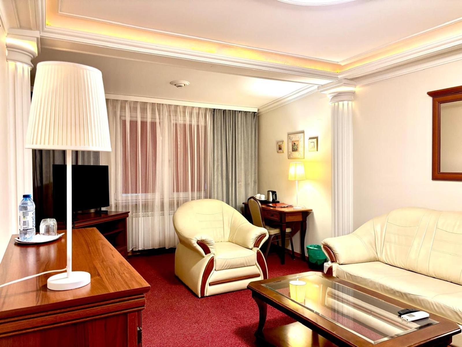 Cumulus Hotel Będzin Екстериор снимка