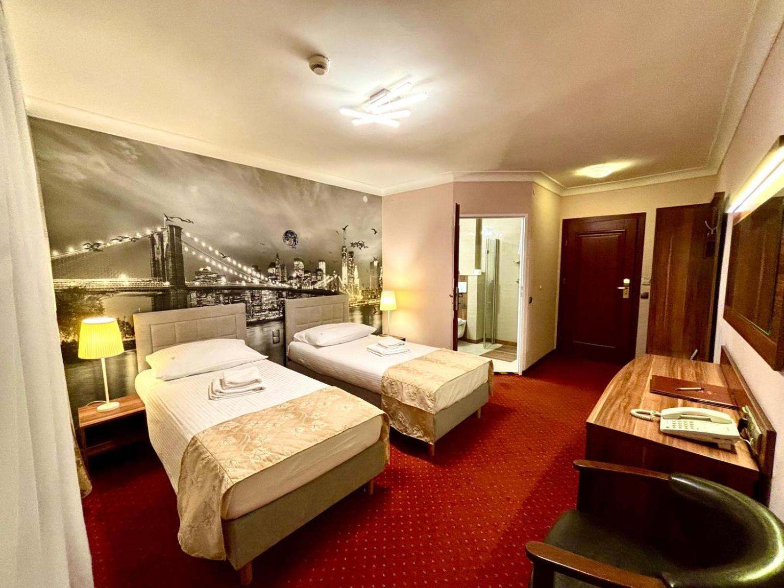 Cumulus Hotel Będzin Екстериор снимка